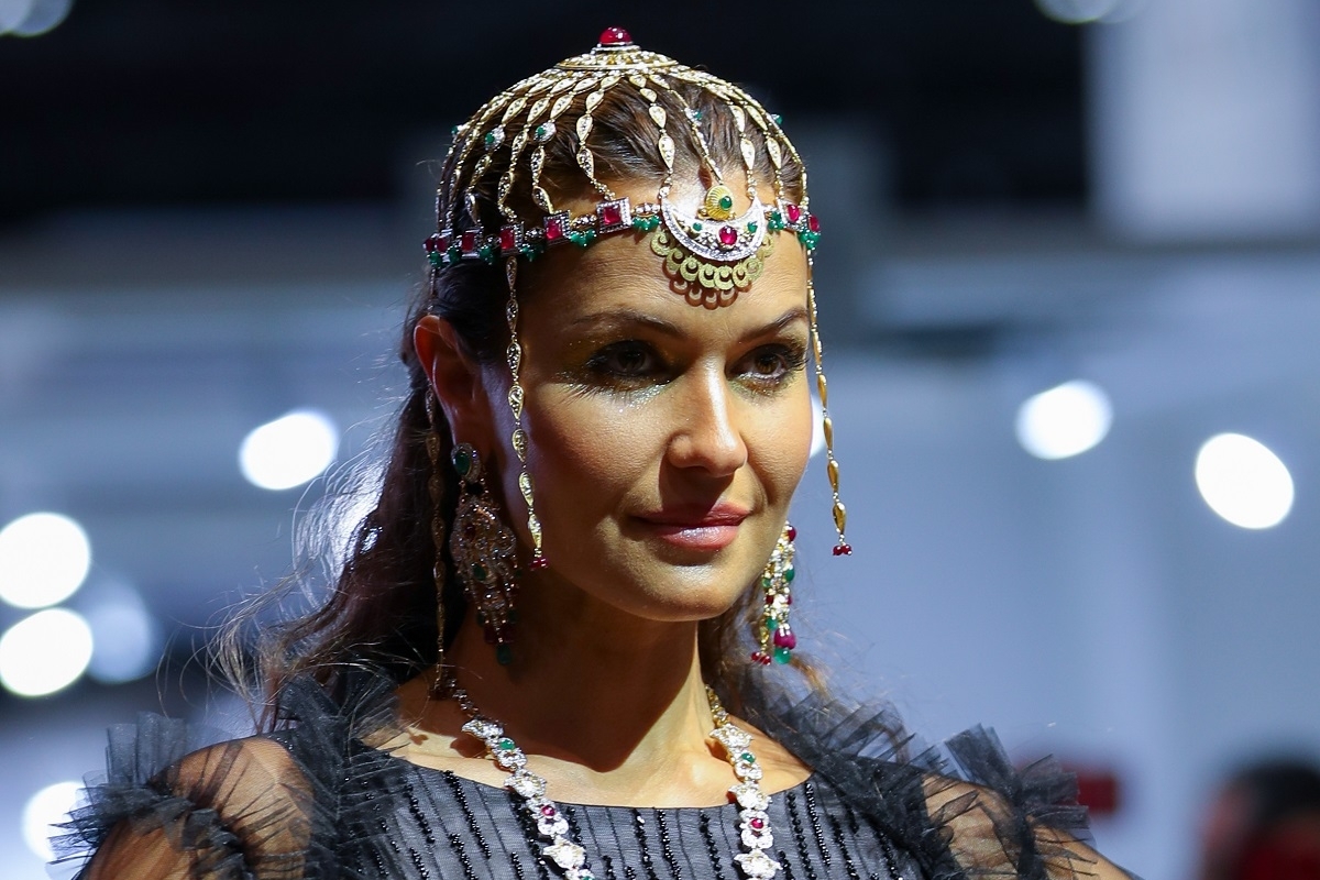 LEADING JEWELLERY DESIGNERS TOOK DAY 3 OF VOD DUBAI INTERNATIONAL JEWELLERY SHOW’S CATWALK BY STORM